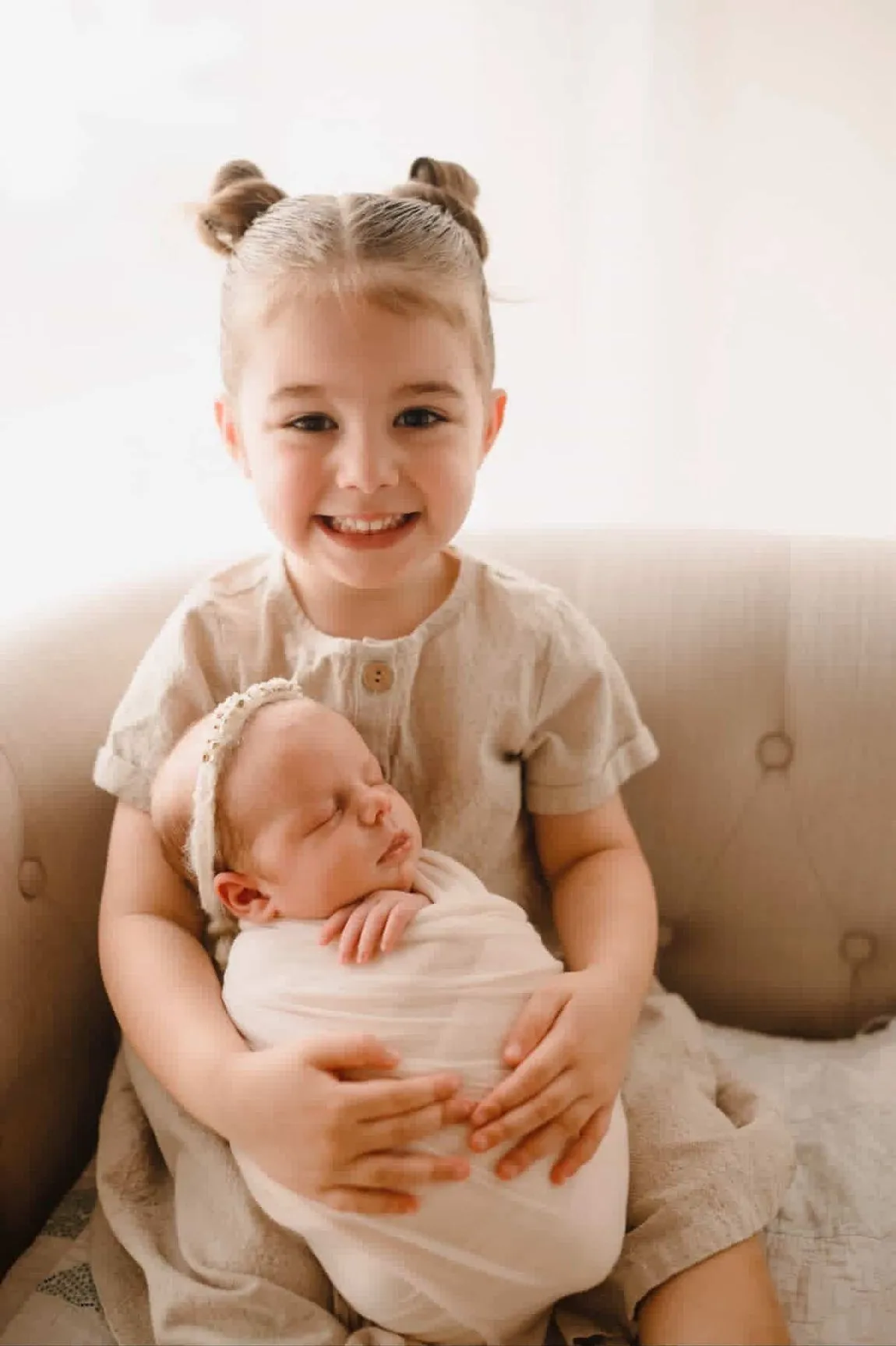 Toddler-and-baby-sibling